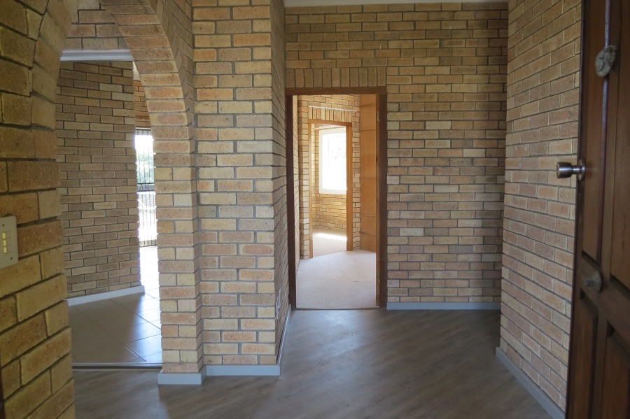 3 Bedroom Property for Sale in Stilbaai Wes Western Cape